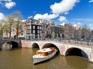 DAY 2. Amsterdam to Leiden